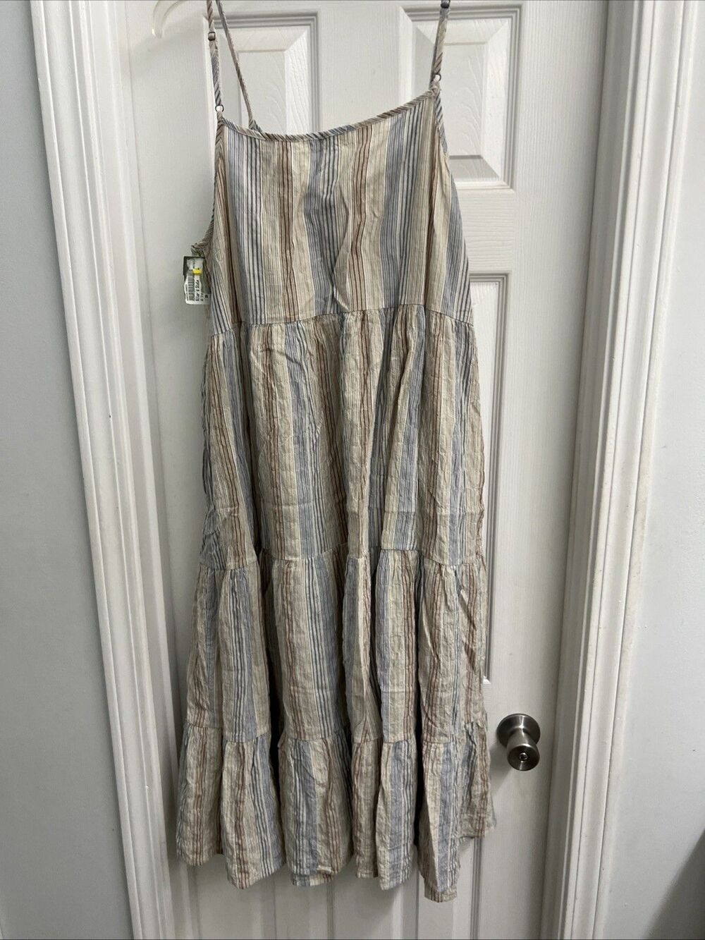 Altar'd state sleeveless tiered maxi dress Lrg Boho Cottage Core Beachy - Picture 6 of 10